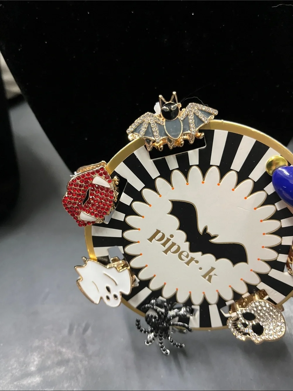 NWT Piper K Halloween Small Metal Hair Clip Set - Black, White, Red, Gold, Green